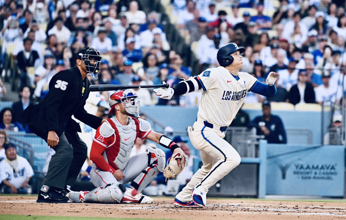 photowkb's tweet photo. Los Angeles Dodgers lead the Los Angeles Angels 9-1 during a baseball game at Dodger Stadium in Los Angeles. @mlb #mlb @dodgers #dodgers @angels #angels #baseball @NikonUSA #nikon @InsideSoCalSpts #shoheiohtani https://t.co/8oGxUfySVN