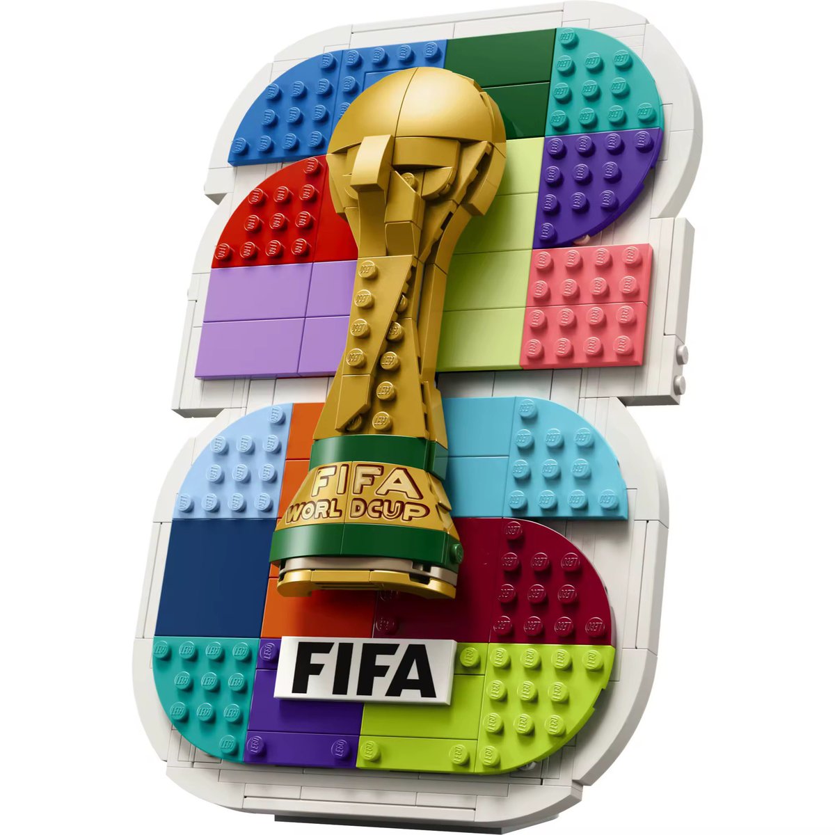 wanhthun's tweet photo. แฟนบอลรอกดเลย ! 💛

Pre-order ถ้วย LEGO FIFA World Cup 2026™   
และ LEGO Editions Football  Cristiano Ronaldo https://t.co/L7i5apie3H