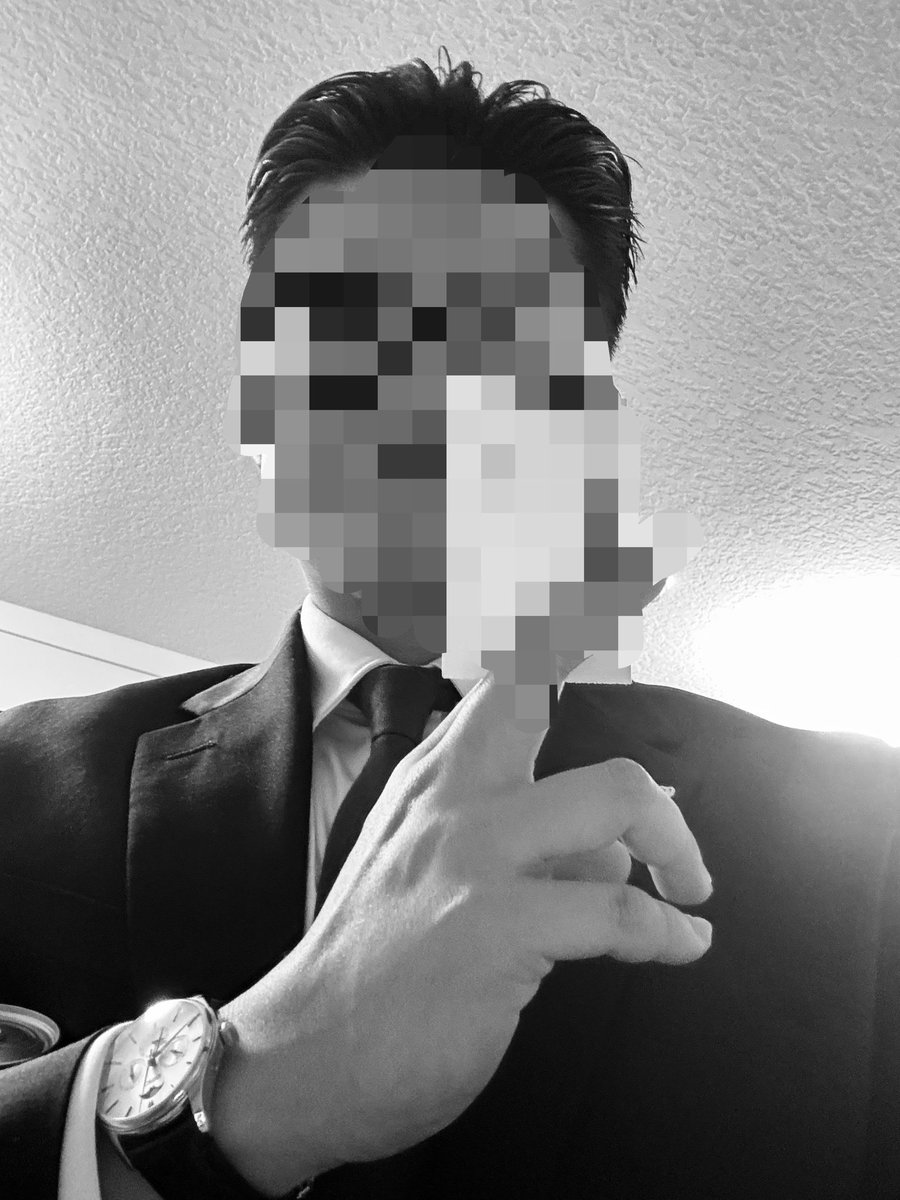 SecPerSonalize's tweet photo. 책 추천좀 해봐요 https://t.co/3N6lDJKQ5W