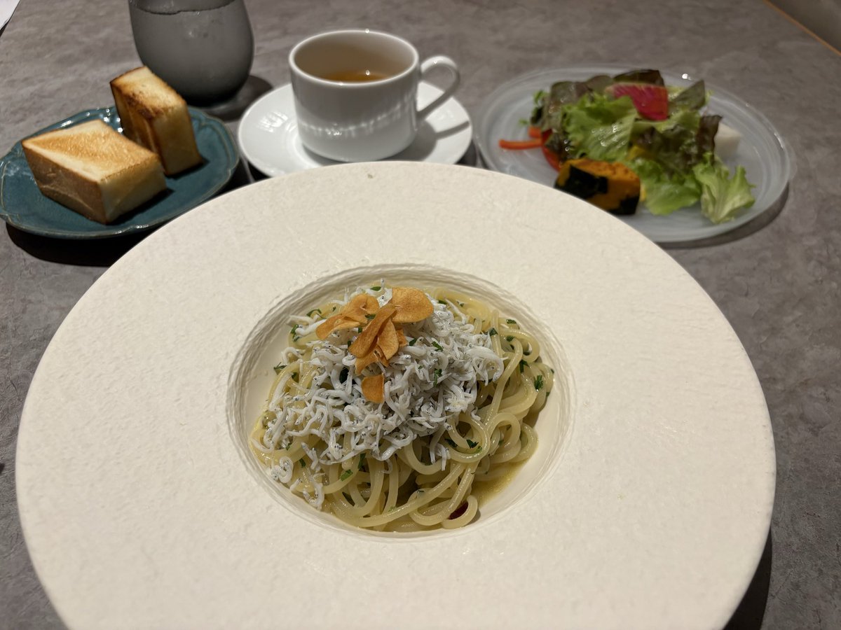 223n's tweet photo. ランチ https://t.co/JVVTCpIMH0