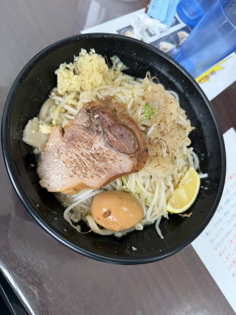 J14106's tweet photo. ラーメン富次郎　笠間友部店
汁なし塩３５０ｇ
トッピング全部普通
今日も激ウマでした❣️
マスターお心遣い感謝です🙏
飴いただきお姉さんにも感謝です🙇
ごちそうさまでした🥰 https://t.co/er1yrcFFtg