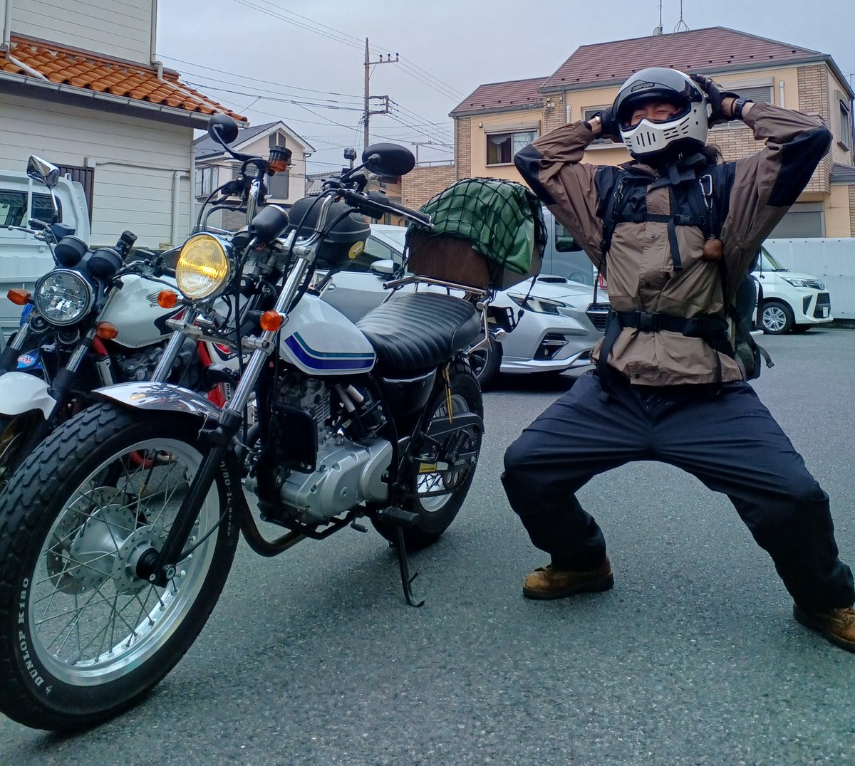 ysfac2000's tweet photo. 昨日
掛川ミーティングに参加してくれた

うさみん
@usamin_camp 

離脱後キャンプ場へ直行
本日帰艦
お疲れさま！！

帰路は土砂降り喰らったそうです・・・
びしょびしょ🤣

結論
雨神様健在w https://t.co/nxL5WSBUh5