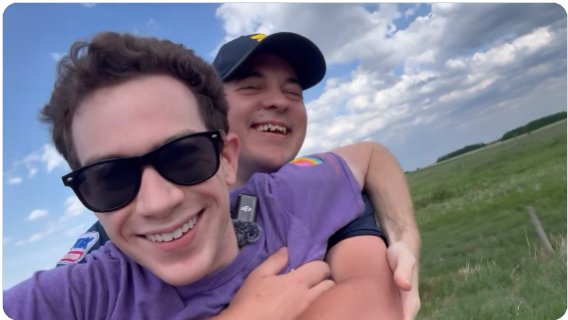 BrandonCopicWx's tweet photo. I don't care what anyone says seeing your friends in all different parts of the country, and even Canada is one of the best parts of chasing. Trolling @MatthewCappucci as he was shooting an as live, selfies with everyone. What a wonderful day in Canada <3 https://t.co/0sTY1S276N