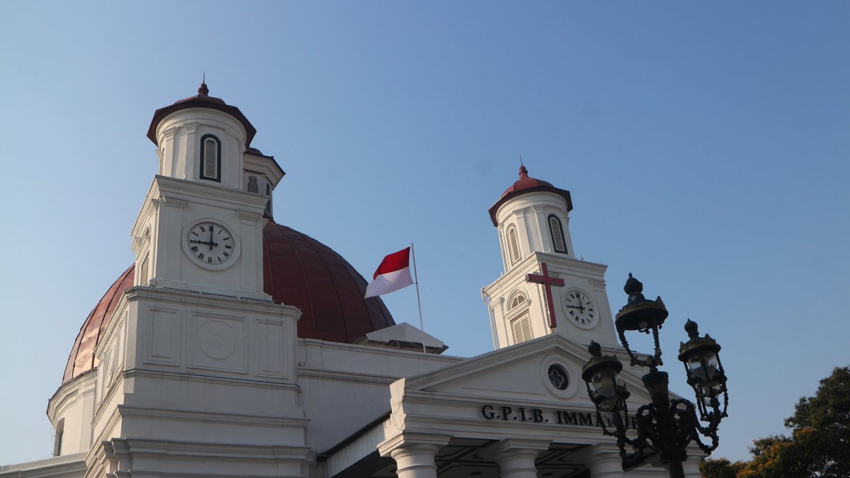 4lsatu's tweet photo. Kota Lama Semarang cakep juga ternyata yaa

Bersih, rapi dan pastinya oke buat foto2 https://t.co/fhpaFrDjzJ
