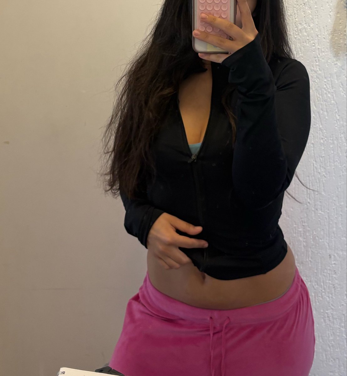 QueenAylin98's tweet photo. https://t.co/lJvE1x8o9X