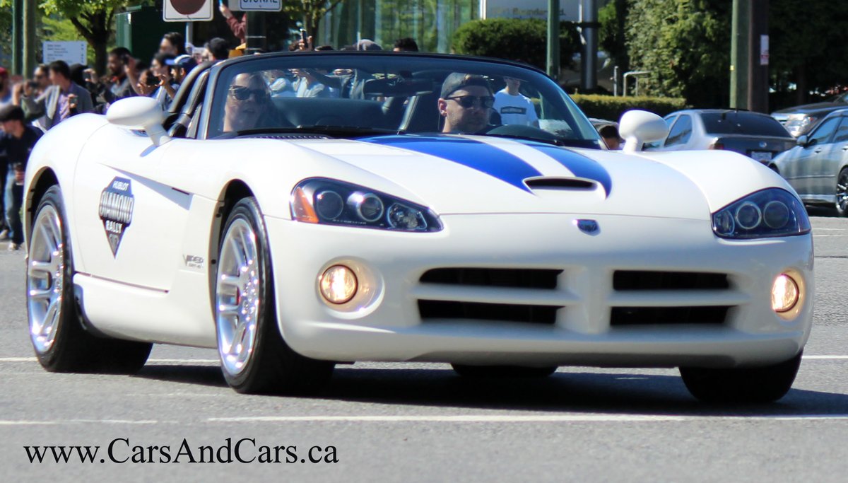 carsandcars_ca's tweet photo. Dodge Viper SRT-10. No traction control, no ABS, and an 8.3L V10 under the hood. Did Dodge build the most gloriously dangerous sports car in American history? https://t.co/8R6LCD3oUy