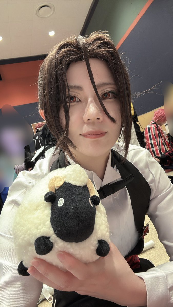 lilyunalil's tweet photo. おシャイ！そくほ！
後ろにクロエ笑
西の魔法使いと賢者様がいるよぉ
#こすおふ静岡 https://t.co/7NPetErx7X