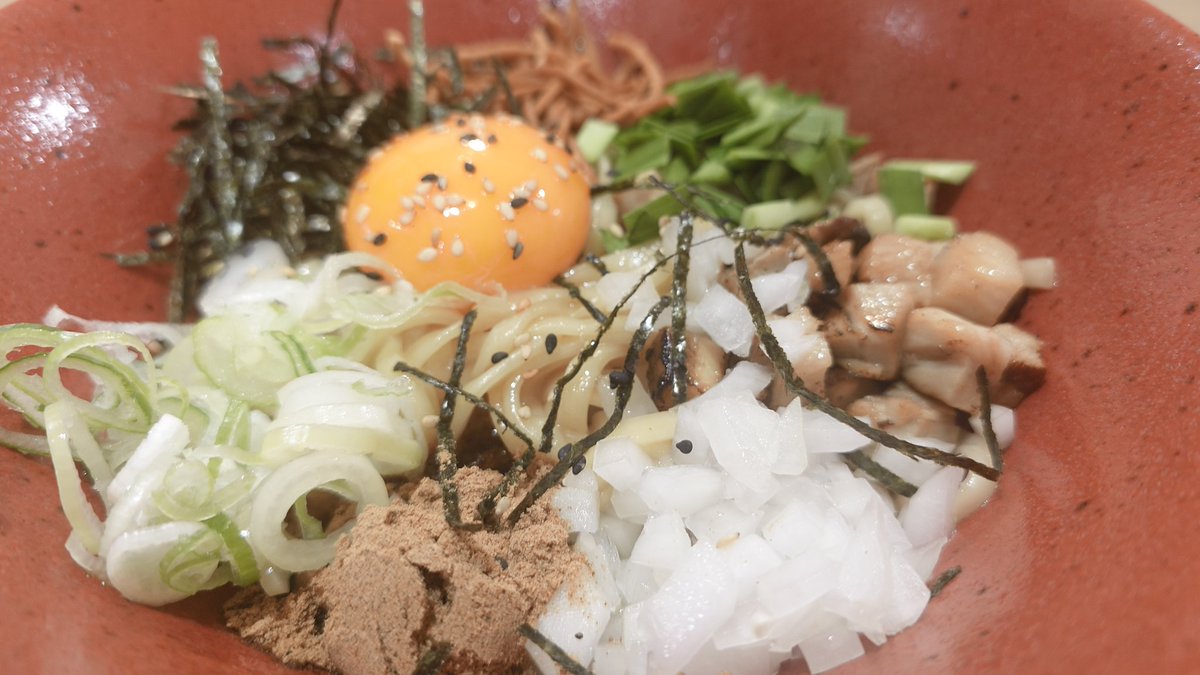 295min's tweet photo. ラーメンW って店舗当たり外れありすぎ大問題。 https://t.co/W1fH3lfrdp