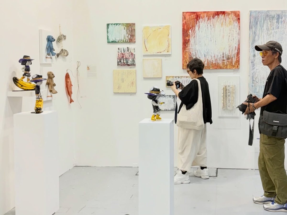 _tan_tan's tweet photo. 韓国アートフェアPLAS
本日最終日
よろしくお願いします！
https://t.co/zP1RFtVVy0 https://t.co/92y5TVeQeB