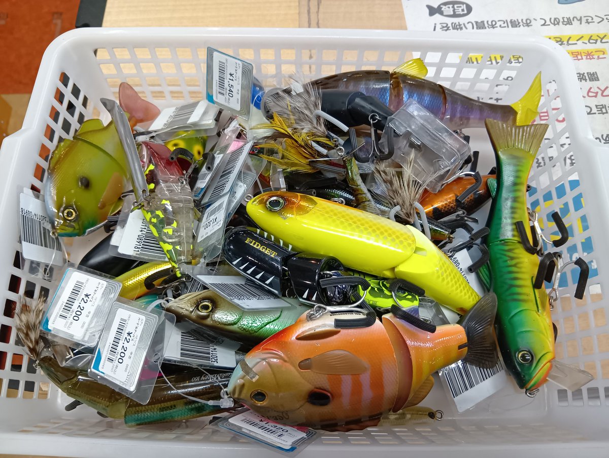 ビッグベイト類品出ししていきます