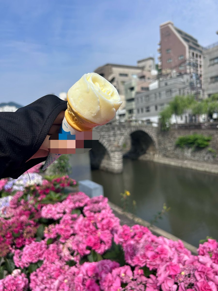 retire_CL's tweet photo. 旅行〜♡
東海オンエア聖地巡りした✌︎

旅行でお金使いまくるから、旅行前になると稼働する笑
先月はアフィ含めたら300万超えた
今月は今のところ月間1位☺︎

今月稼働したときの一言コメント欄をいいねしてた人に送っといたのでDMみてね♡ https://t.co/vp1NRTQ5XO