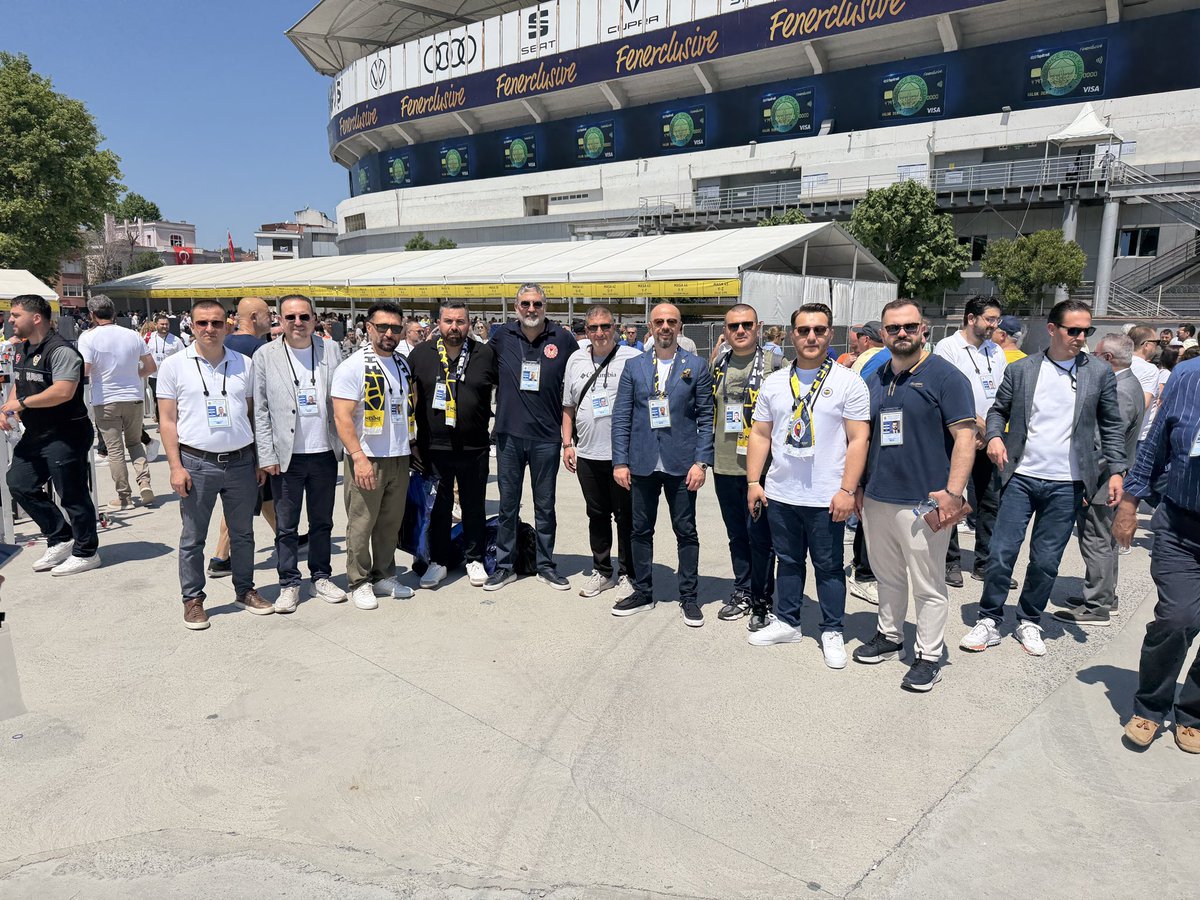 BAHADIRONCAN's tweet photo. @Fenerbahce Kongremizde Oyumuzu Kullandık.Hayırlı Olsun https://t.co/KKSiYfePCG