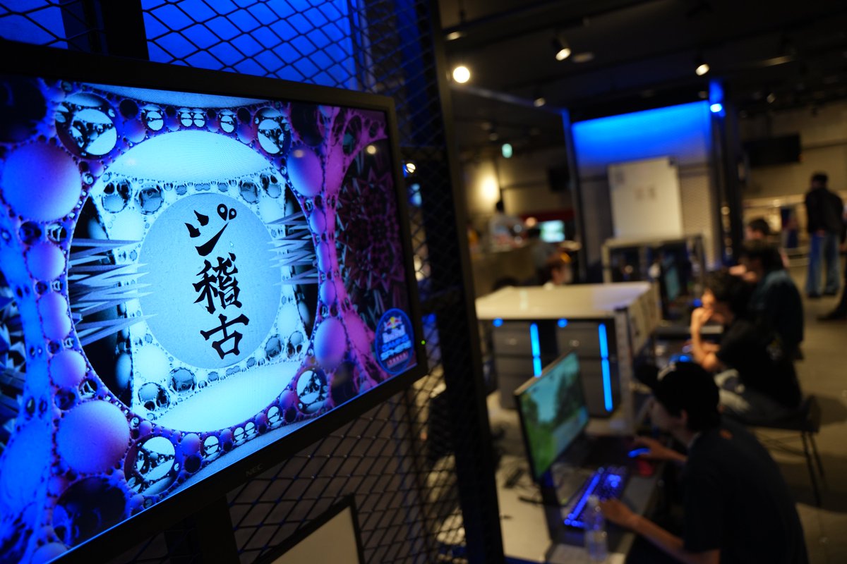 rashinban_geo's tweet photo. 🌍第1回 #ジ稽古 リザルト🌍
#RedBullGamingSphereTokyo での熱戦を制したのは…！？🔥

🥇 Nowlo選手
🥈 Tozan選手
🥉 eeeeeeeeeeee選手
🥉 conkani選手

おめでとうございます🎉

ご参加・ご視聴いただいた皆様も、本当にありがとうございました！✨️
当日の熱気あふれる写真もどうぞ📸 https://t.co/bjWoo1tKZ5