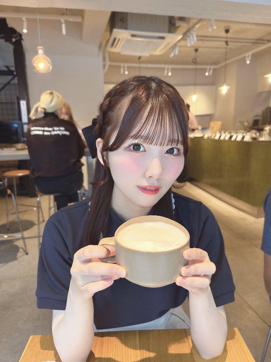 hiragi_falench's tweet photo. ハーフアップ好きなんでしょ〜？ ͈ᴖ ̫ᴖ ͈ https://t.co/e9n1wfzpMD