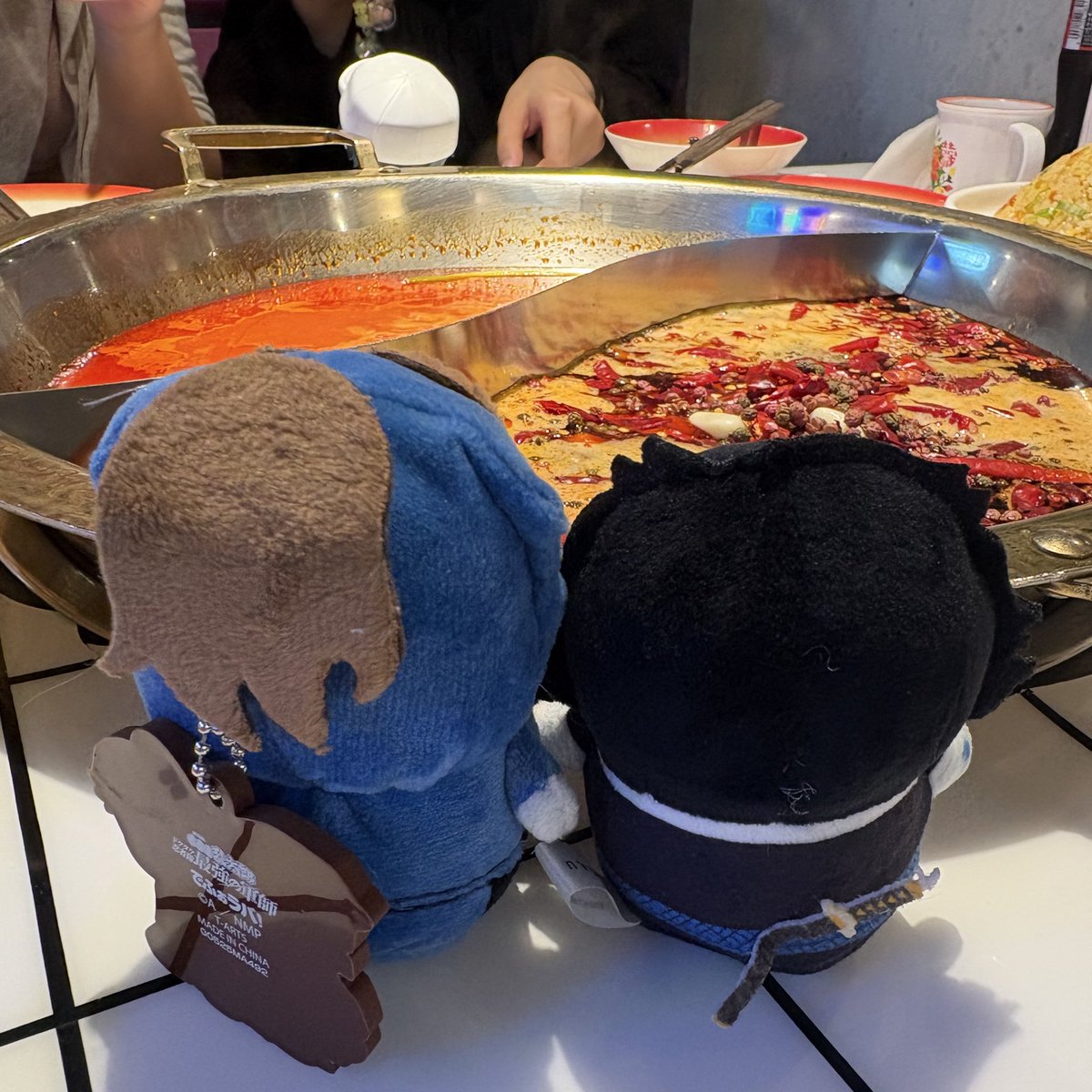 ggaerro_'s tweet photo. 옹기종기 모인 거 넘믜 귀여움 https://t.co/dsUE8aWDgl