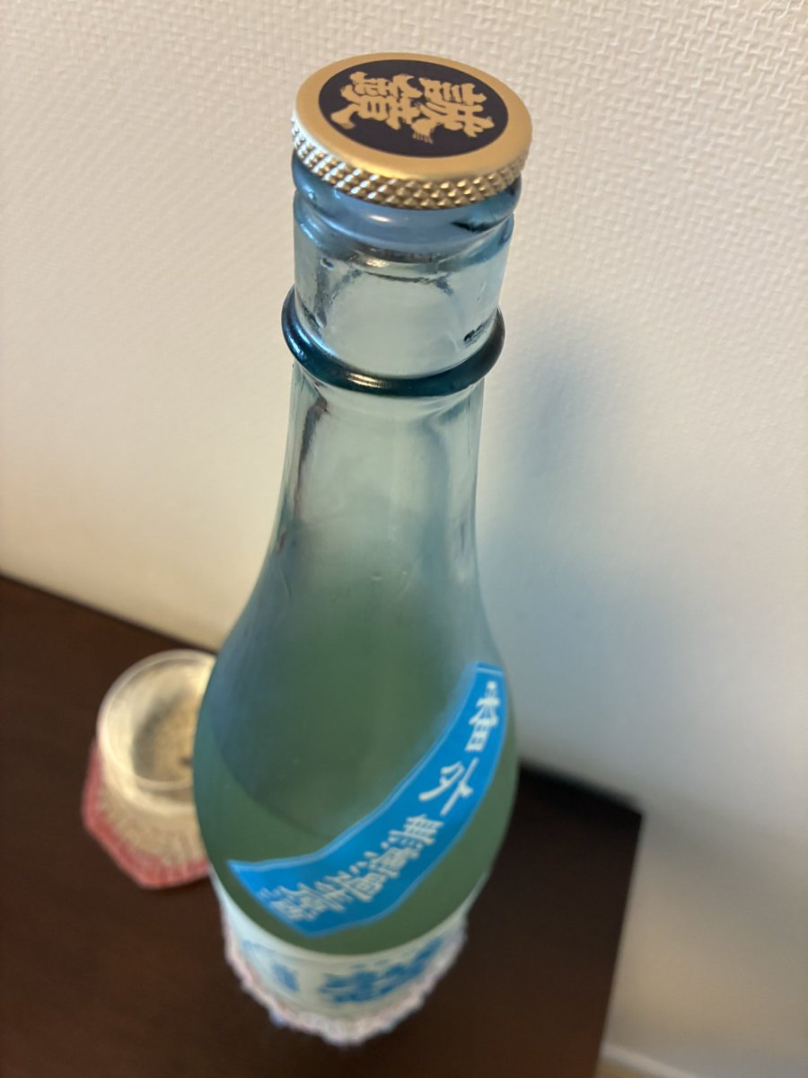 maple_father's tweet photo. 今週の一本はこちら💁 #日本酒 🍶
#誠鏡 #番外品 #純米超辛口 #生原酒 #中尾醸造 #広島県竹原市 #純米生原酒 #夏酒 

今週の一本とかいって、わずか2日で空になったわ。#一升瓶 🍶😭

広島県の竹原市かぁ…大久野島のウサギ🐰や隣町の三原市のさっさ祭り。タコ🐙も食べた😋２年くらい通ったなぁ。 https://t.co/esUts5ghaU
