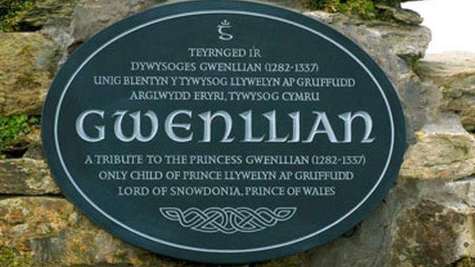 WiciCymru's tweet photo. 🏴󠁧󠁢󠁷󠁬󠁳󠁿Princess Gwenllian, only child of Llywelyn II d. on this day in 1337 at Sempringham Priory, England.

Deliberately imprisoned there by the English Crown, she was denied the right to bear children who might one day reclaim the Crown of Wales.

https://t.co/wlBRzIoEo0 https://t.co/FijxPOWFef