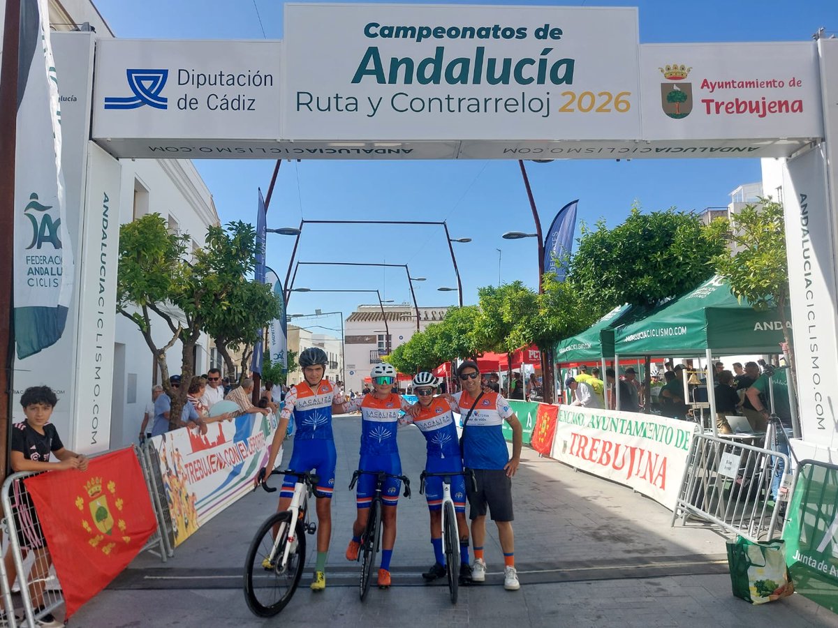 deportesrinconv's tweet photo. 🚲🏅 El ciclista rinconero Sergio Soler se ha proclamado campeón junior de Andalucía de fondo en carretera, mientras que el cadete Miguel Ángel Martín, corredor del #CDCCalabahía, ha sido subcampeón.

El trabajo sigue dando frutos. ¡Enhorabuena, chicos! 👏🏻

#RincónEsDeporte https://t.co/FRCHuwCxLB