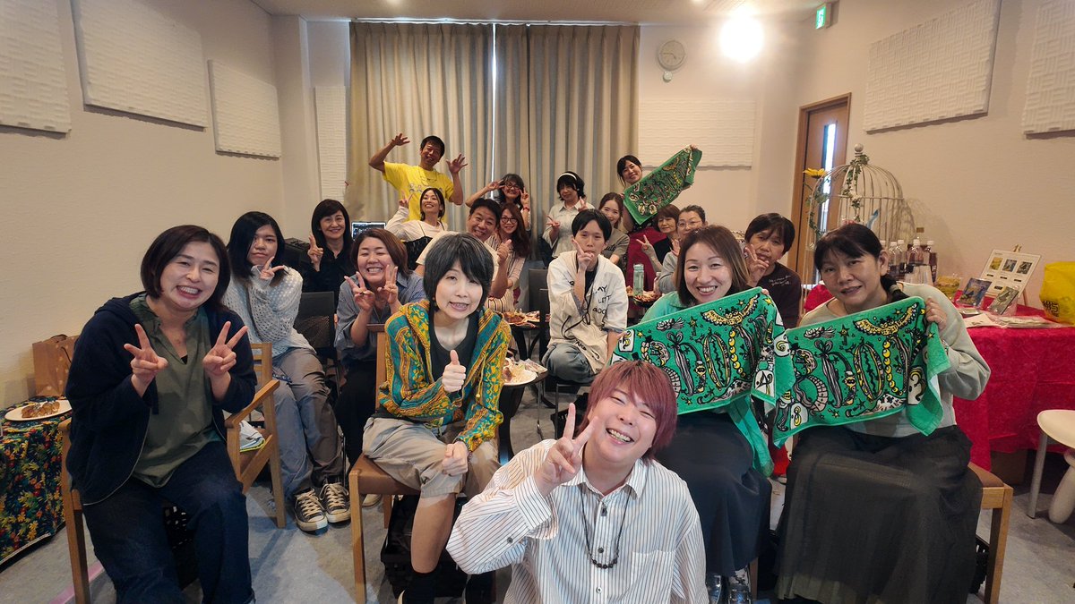 hiro_pianokapi's tweet photo. 幡中寛樹ソロライブ！
昨日は本当に本当にありがとうございました！！

色んなところから来てくれて、
ピアノソロライブをやって本当に良かったと

もっともっといっぱいやれることもいっぱいあるなと、

改めて思った日で。

これからもっと成長してもっともっと！！！

今日にも感謝をして最高な日をさらに作っていけるように、ピアノにも人生にももっとむきあっていくぞ！！！

本当に本当にありがとう！！！