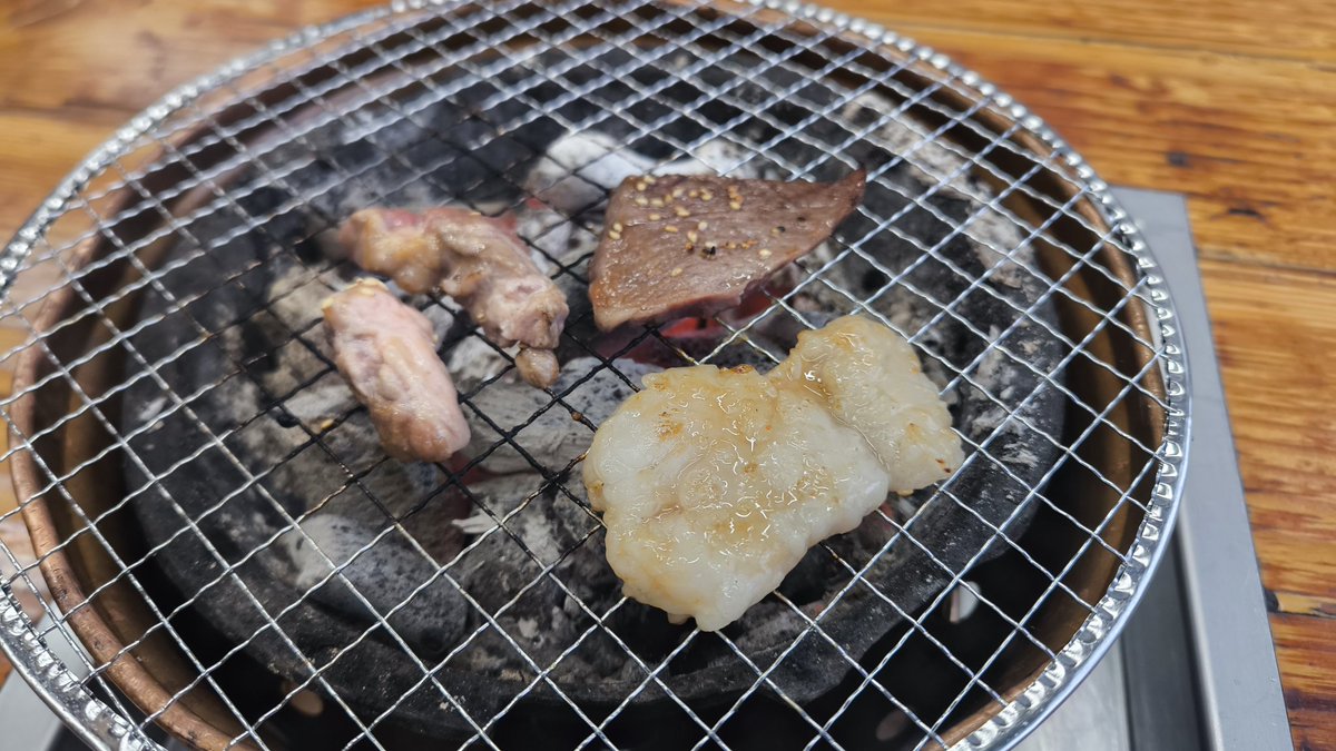 wbear1971's tweet photo. し・あ・わ・せ✨
肉を食え肉を🤤

フォロワーさんに教わったお店、よーやっと来れました🙏 https://t.co/fnOm7h3QBE
