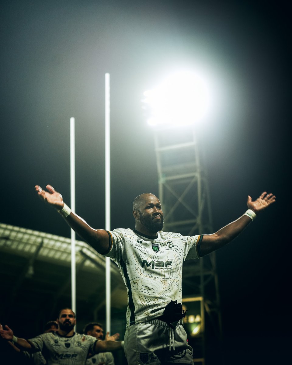 UsmSapiacRugby's tweet photo. 𝐂𝐥𝐚𝐩 𝐝𝐞 𝐟𝐢𝐧 🔚

Merci pour cette aventure en @top14rugby, rendez-vous la saison prochaine ! 💚

#AllezSapiac #GreenArmy #SPUSM https://t.co/3mugzeTlAG