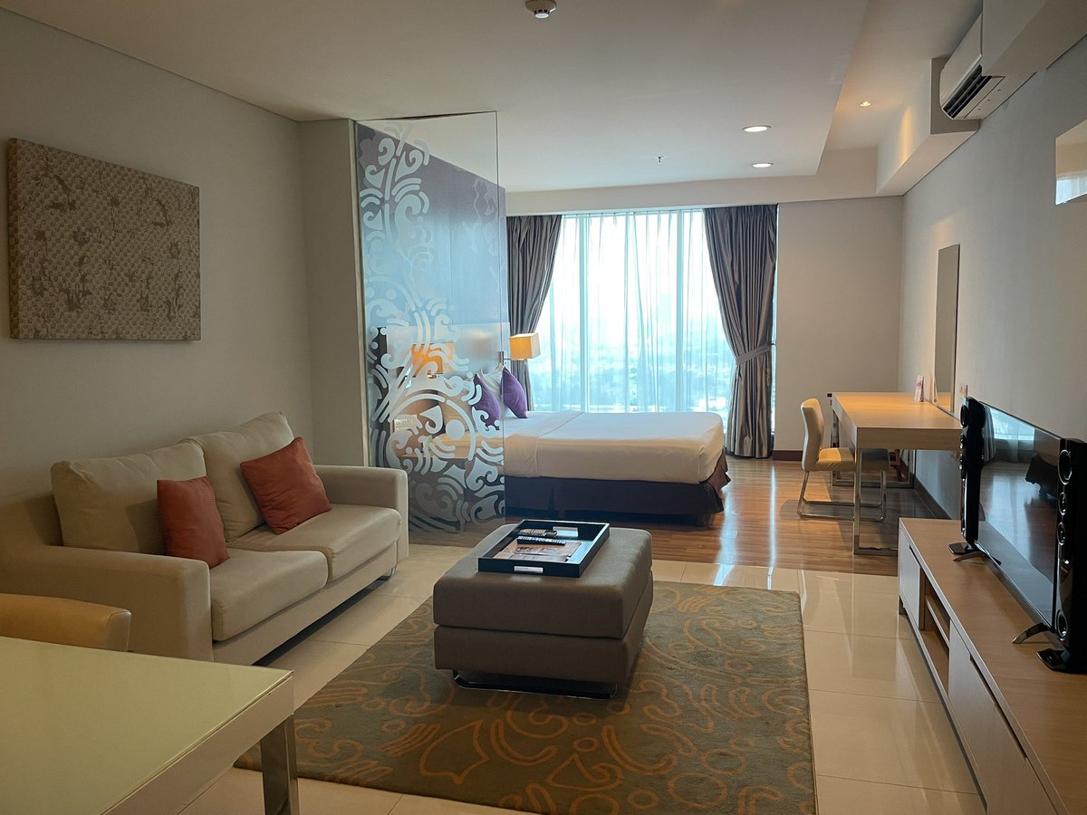 axellgin's tweet photo. Lumayan gede juga room nya https://t.co/Ehe3WcM4Lx