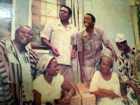 PulseNigeria247's tweet photo. FUN FACT: Nollywood veteran, Nkem Owoh, wrote some of Nigeria's biggest TV shows before moving to acting and filmmaking. 🔥

He wrote:
- New Masquerade (1983 - 1993)
- Tales By Moonlight (1984)
- Memorial Hospital (1980s)
- Basi and Company, by Ken Saro Wiwa (1986 - 1990) https://t.co/0r4RFvyYBT