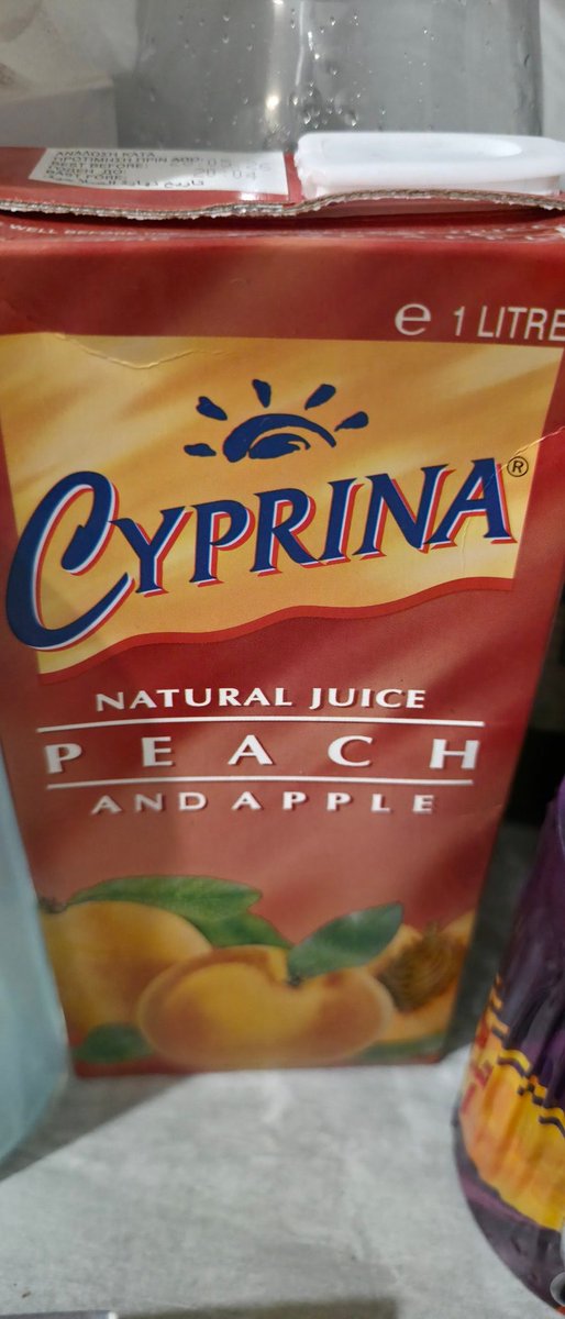 LeDiable_Off's tweet photo. Que pensez de cette marque de jus ? Alors que moi je pourrais et prefererais collecter la version naturelle a votre demande et gratuitement 😈 ... a votre bon coeur mesdames et mesdames https://t.co/Qg9eEmTJlC