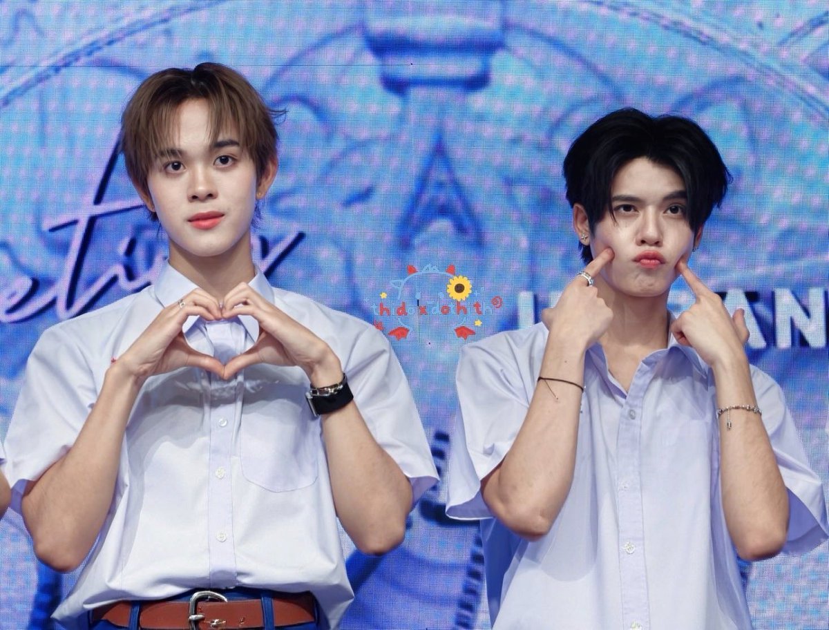 thidoxdothi_th's tweet photo. อยากบอกคนดีว่าพี่ป.2รักน้องป.1จังเลย~

#Thido #Dothi #ThidoDothiTH https://t.co/N0MIykcEx1