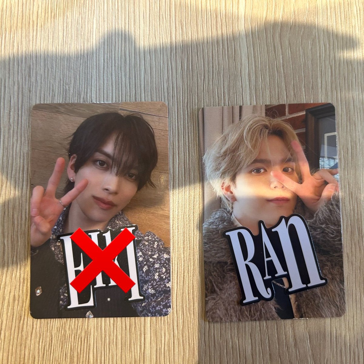 be_first_ri2's tweet photo. MAZZEL 1st Arena Tour 2026
ランダムフォトカード・ステッカーセット交換♻️

【譲】
RAN ラン（自撮り）

【求】
TAKUTO タクト（他撮り）or定価

6/7代々木にて交換希望です！
よろしくお願いします🙂‍↕️

#MAZZEL_Banquet_Tour  #MAZZEL #MAZZEL交換 https://t.co/T54gos5asw