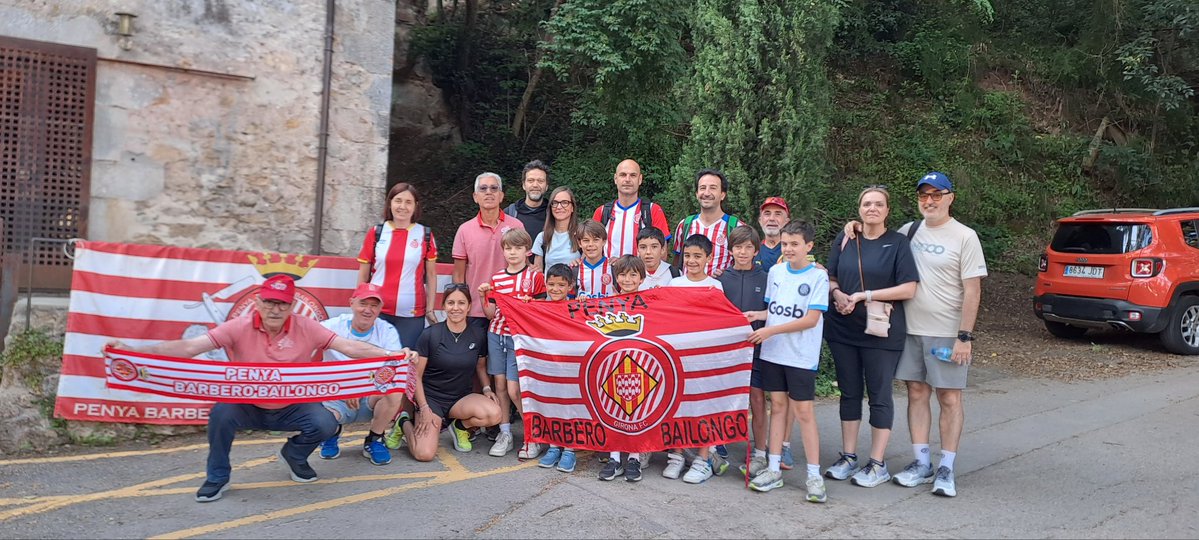 palbertiserra's tweet photo. Bon diumenge gironines I gironins!
La @barberobailongo, del @GironaFC,com cada any pugem, als Àngels!
Aquest any no ha acabat com somiàvem. Però tenim fe en que tornarem a 1a. I això demanarem!
Sempre al teu costat @GironaFC!
VISCA EL GIRONA FC!!! https://t.co/SS8gz89831