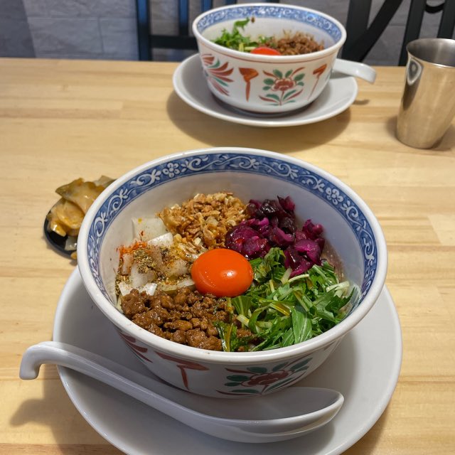 tdkbros's tweet photo. 汁なし担担麺 at 担担麺専門店 ENISHI京都 小倉店 #毎日がラーメン https://t.co/8pBrkNeOH8

https://t.co/nEytANo9oR https://t.co/fUsdRwUvNn