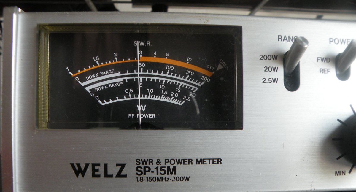 JYATSUYANAGI's tweet photo. 久々に28.530MHzでAM CQ。グリッド電流11mA、プレート電流160mA、キャリア出力45W。変調を掛けるとプラス変調。813送信機の動作は正常。応答は無し。
#28MHzAM
#28530MHz
#10mAM
#アマチュア無線 https://t.co/PTahXiEoNk