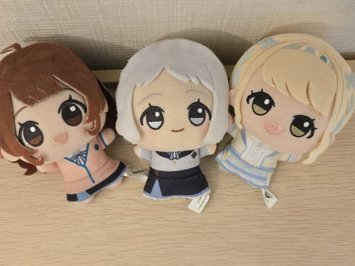 takarakan2's tweet photo. いったんホテル着なのだ https://t.co/FQ0BypfDe0