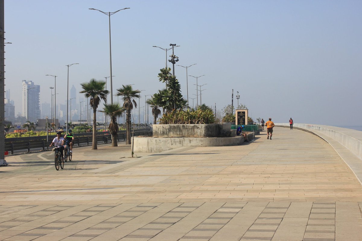 mr_tripathiii's tweet photo. Coastal Road Promenade, Mumbai

Reality                              Potential https://t.co/NyMm7OfAsB