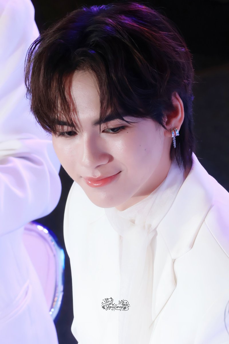 YPanyanan tweet picture