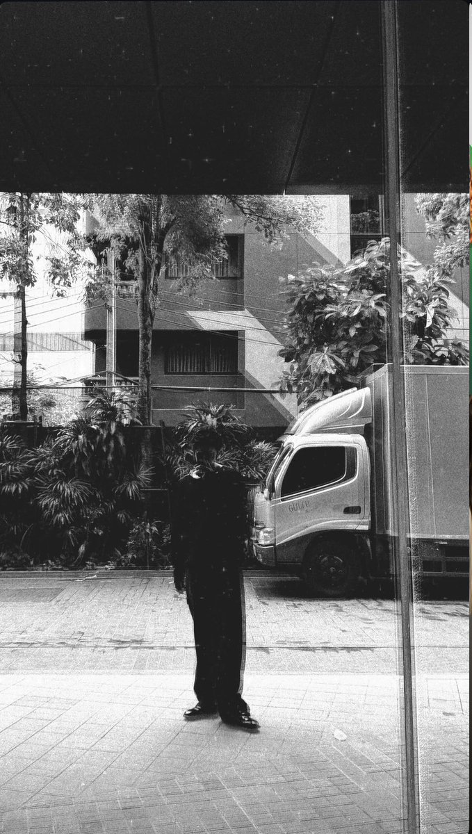 pmxvc_'s tweet photo. IGs : bright

รู้เลยว่าแต่งตัวหล่อ🤧

#bbrightvc https://t.co/Fk62uhqAHa