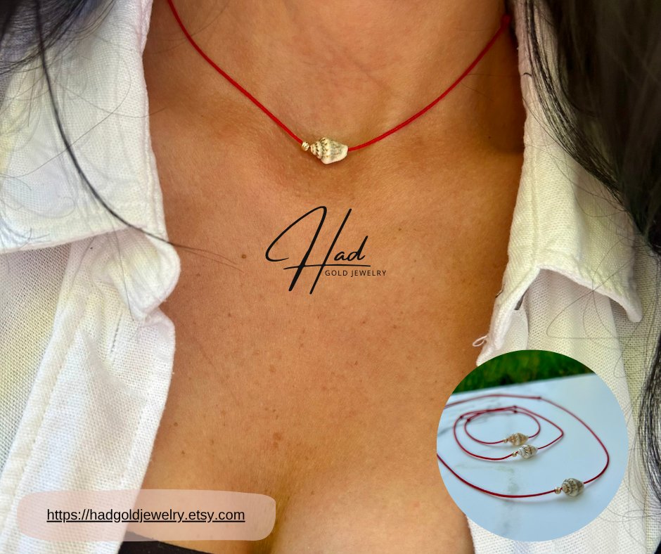 anamapostol's tweet photo. Summer Around Your Neck π https://t.co/jcXE74J6IZ #SummerJewelry #ShellNecklace #BeachVibes https://t.co/liLsrv8JIF