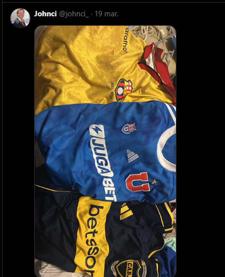 pnxoxud's tweet photo. este culiao con 3 equipos quedó fuera antes de la mitad de año de todas las copas https://t.co/8xjQGsodBA