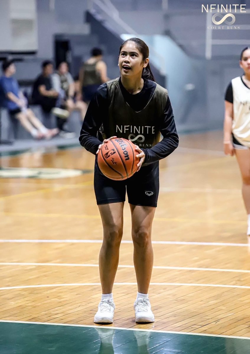 tvdelenagmdiaw's tweet photo. Cutieee mo Wongskie. 🥹💜 

📸Nfinite Court Runs https://t.co/Ct5jkB4ust