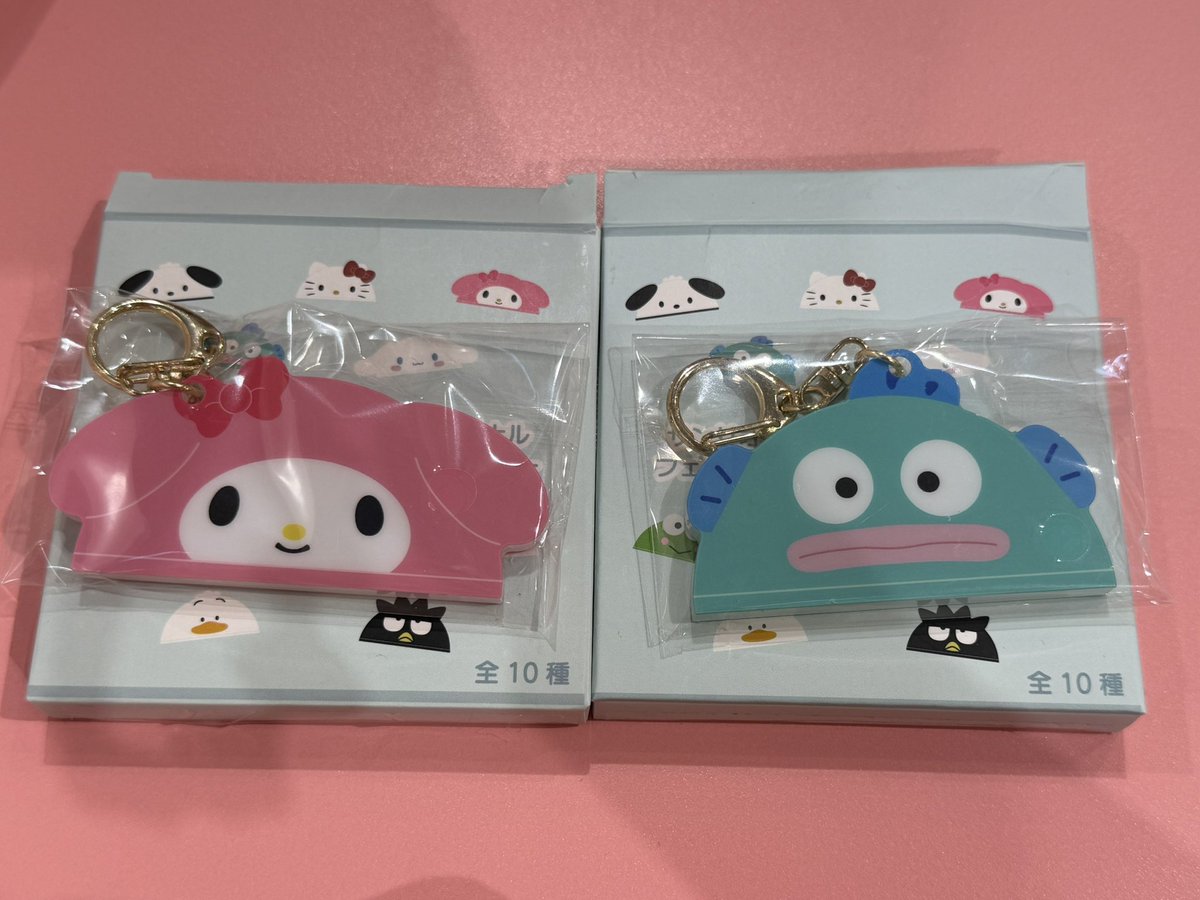 3o3onga's tweet photo. @1サンリオ　ピューロランド　フェルトハットデザインキーホルダー　カチューシャデザインキーホルダー

【譲】マイメロディ　ハンギョドン

【求】シナモン　シナモロール

リプまでお声掛けください🙇🏻‍♀️🙇🏻‍♀️ https://t.co/q5uXajCnzI