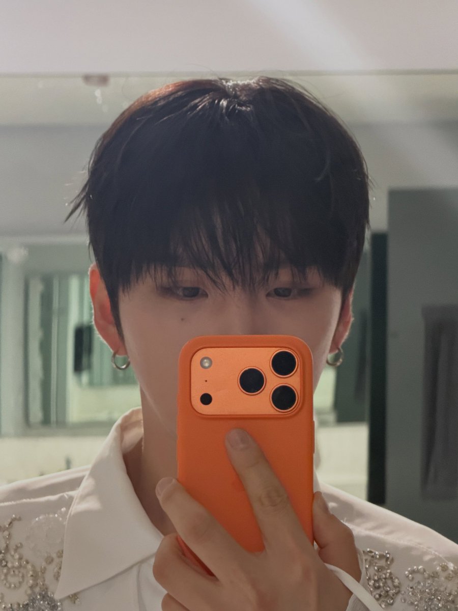 luv2kh's tweet photo. 260607 기현 인스타그램

🐹 MONSTA HERMANO YA ERES MEXICANO❤️‍🔥 https://t.co/aXIqH1uWRa