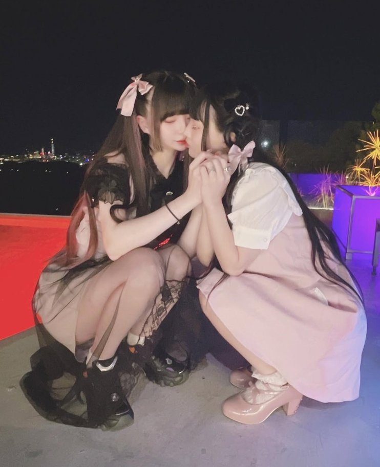 AngelaFern0803's tweet photo. フラれた女の子の慰め方はこうだよ？ https://t.co/xj3W5XM3wt