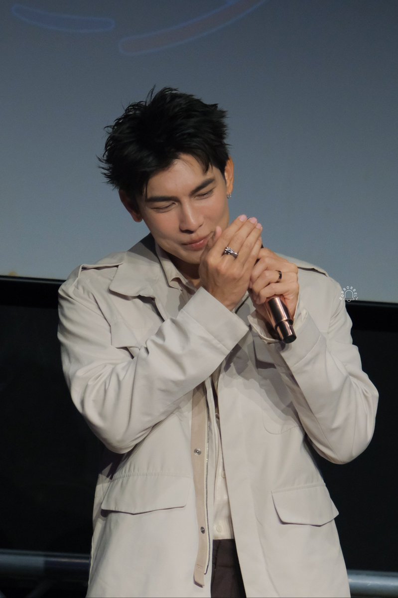 borborbell's tweet photo. ลุ้น

EXCLUSIVE JOURNEY WITH MEW

@MSuppasit 
#FanBenefitTourwithMew 
#MewSuppasit
#มิวศุภศิษฏ์ https://t.co/6urZmudzcU