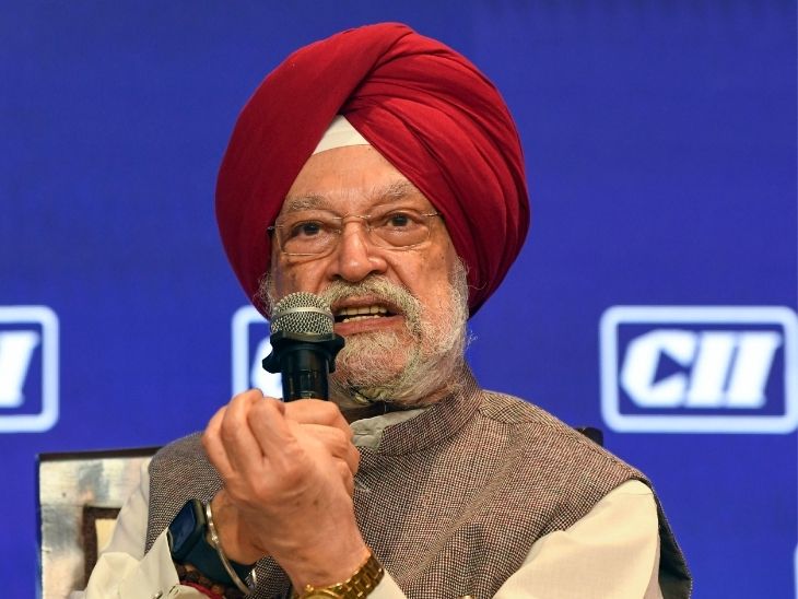 IndianGems_'s tweet photo. "It's a matter of Proud that Domestic LPG prices in India are significantly lower than in the United States and Canada."

— Hardeep Singh Puri, Petroleum Minister https://t.co/j6uSTPZSg3