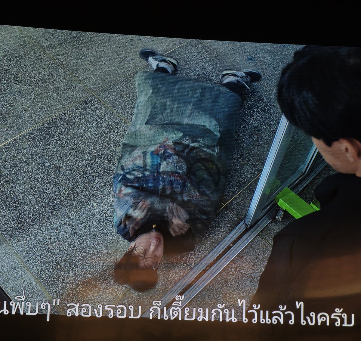 xpsdl1010's tweet photo. พโยเป็นเจ้าหน้าที่แฝงตัวมาจริงด้วย น่ารักกกมากกก
#TeachYouLesson https://t.co/RL5nM4QVgr