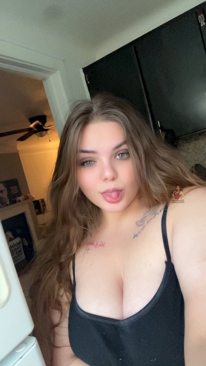 QueenAnna09's tweet photo. Tongue out = instant weakness 😏 Tell Queen how bad you need this in the comments… and back it up with a tribute 💸 https://t.co/1rIFGFi2Cx