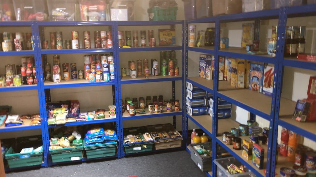 HPFM23's tweet photo. TACKLING FOOD POVERTY 

We’re here to provide support to those within our community struggling with food poverty.

To contact us, visit our website: https://t.co/vRuKLzow2g

Our address is: Community Centre, St Aidan’s RC Church: 230a Wythenshawe Rd, Manchester M23 0PH 
🐝💚 https://t.co/F0O6iRBwX6
