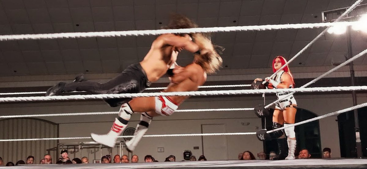 CarlosStoneking's tweet photo. @shiloh_wwe and @TatumPaxley vs. @tristanangels03 and @ZariaWWE_ had amazing energy tonight all winners in my book. #WWENXT #WWE #ToothlessAgression #Hillgang #TuesdayAdams https://t.co/4ca0pPA4Sn