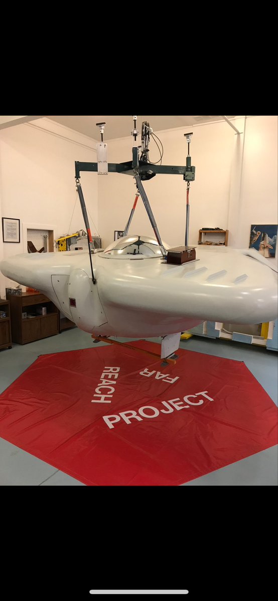 contraband231's tweet photo. Craft Flexing #ufo #craft #flex #historyinthemaking https://t.co/WsZzlMtQUJ